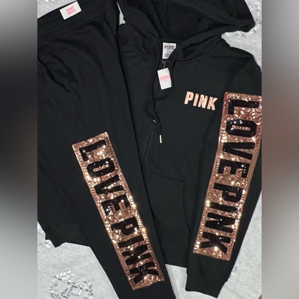 VS PINK RETRO BLING SET NWT
